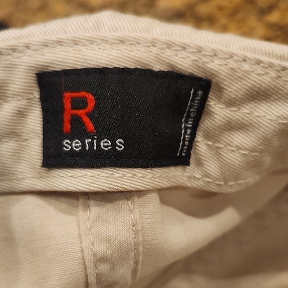 Oregon Embroidered‎ Beige Cap - Picture 2 of 5